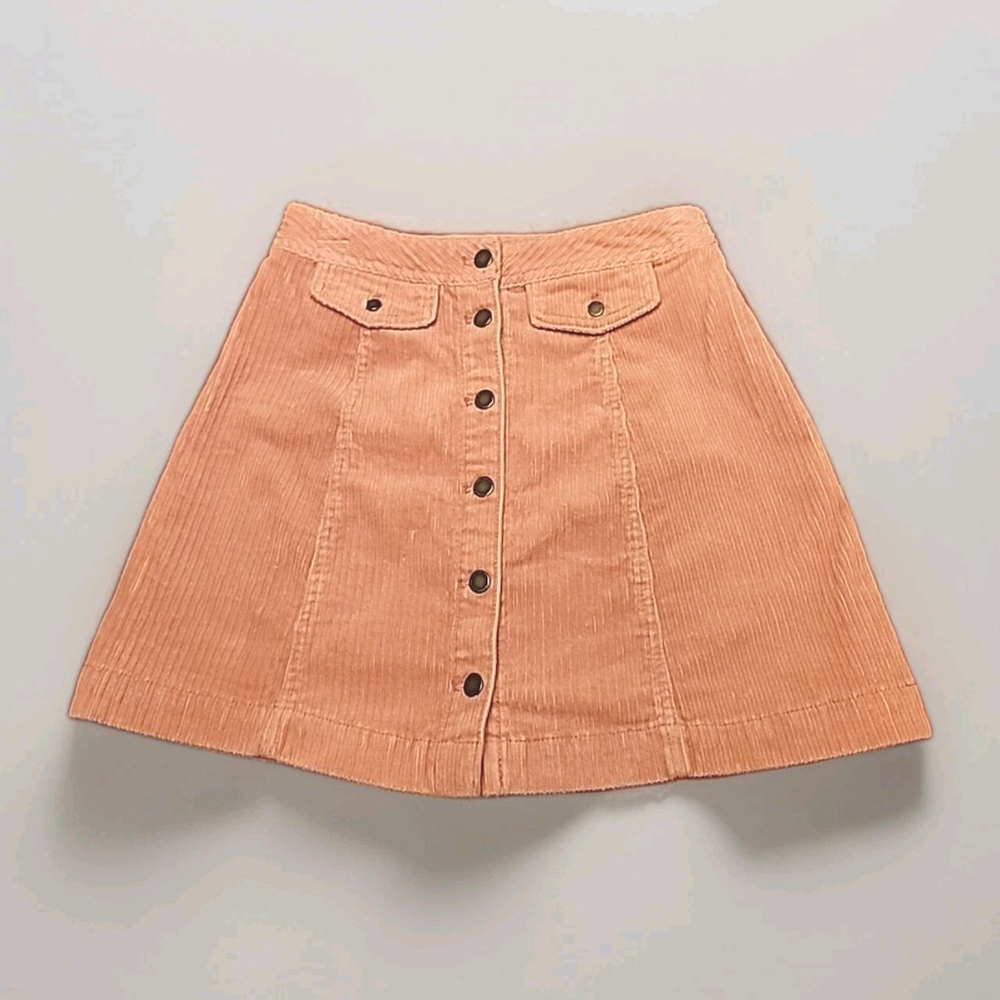 Divided H & M Women’s Rose Pink Corduroy Mini Skirt/W Buttons On Front SZ 4 NEW